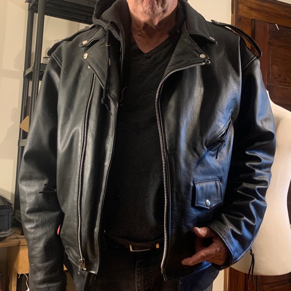 INTERSTATE LEATHER BLACK LEATHER MOTORCYCLE JACKET - Picture 1 of 16